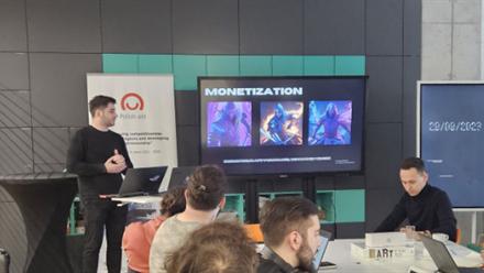 Giorgi Shelegia pitching at Game Dev Bootcamp in Warsaw